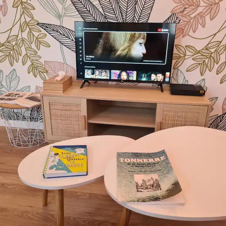 Le Tropical - Local A Velos Au Centre Historique ตอนแนร์ ภายนอก รูปภาพ